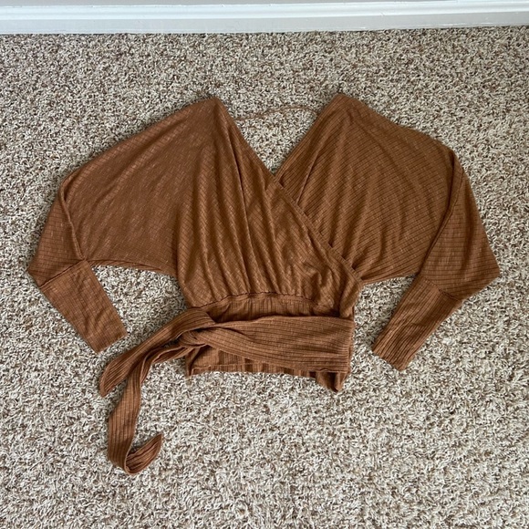 Free People East Coast Moroccan Spice Draped Dolman Sleeve Wrap Top - Picture 3 of 10